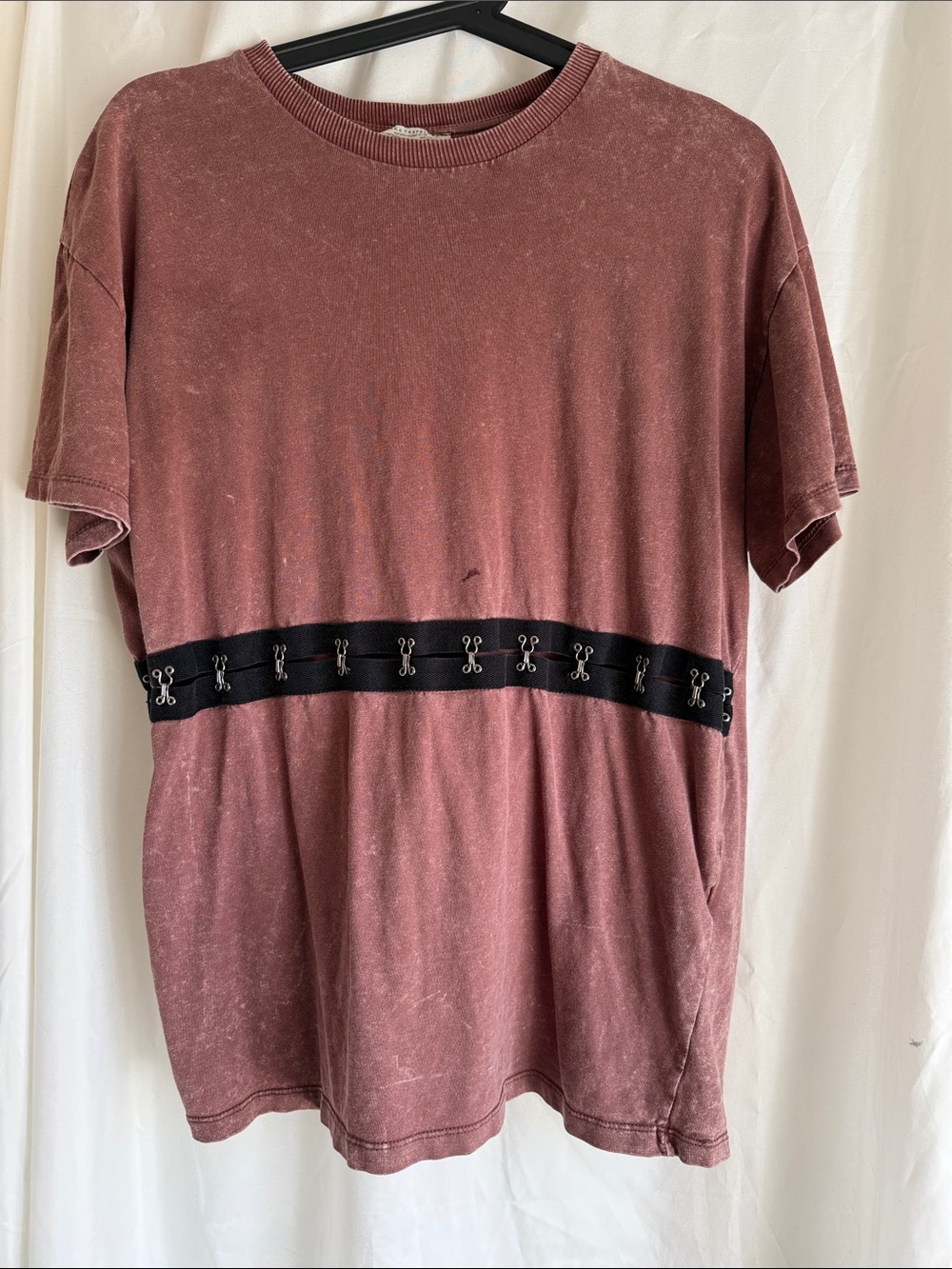 Zara Dusty Rose Short Sleeve Tee with Black Hook-Trim
